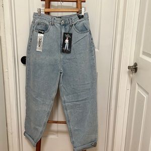 High rise balloon Jean